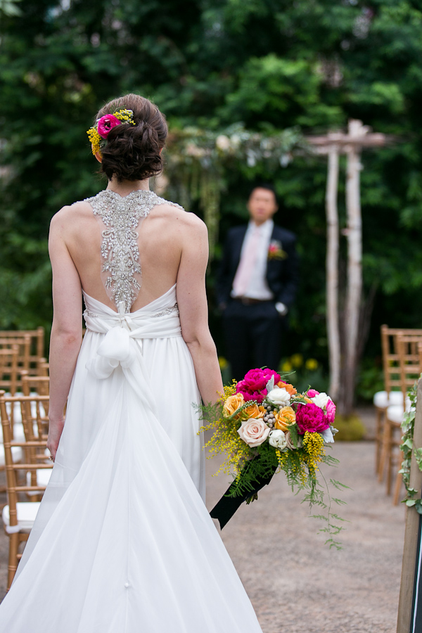botanical inspiration photo shoot at the Philadelphia Horticultural Center, photos by Lindsay Docherty Photography | via junebugweddings.com botanical inspiration photo shoot at the Philadelphia Horticultural Center, photos by Lindsay Docherty Photography | via junebugweddings.com