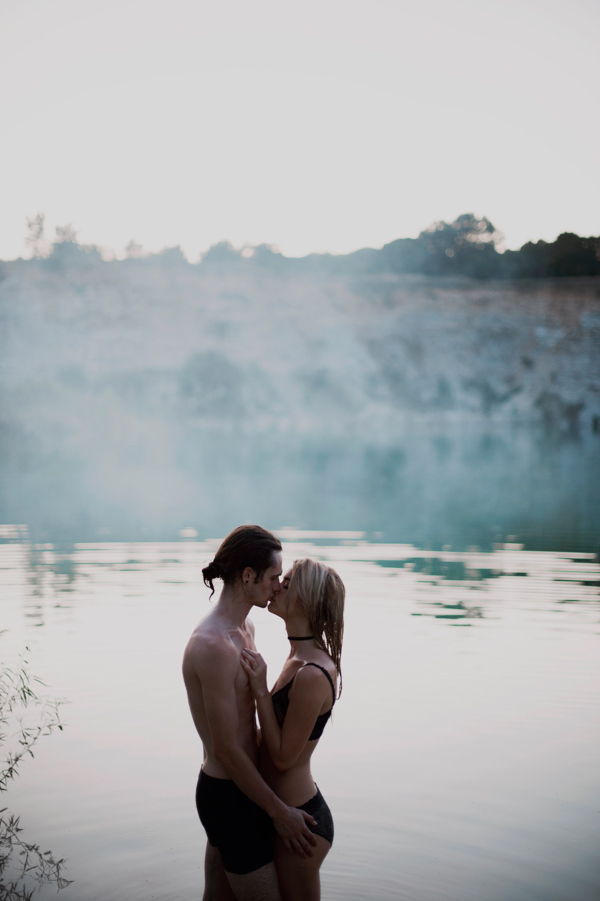 elopement-inspiration-for-two-wild-souls-in-love-40