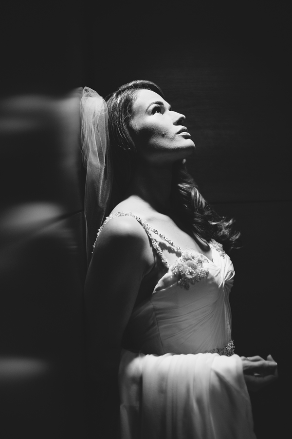 romantic old hollywood inspired bridal style, photo by Geoff Johnson | via junebugweddings.com romantic old hollywood inspired bridal style, photo by Geoff Johnson | via junebugweddings.com