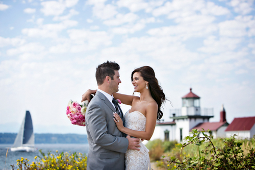 elegant pink and white wedding at the Arctic Club in Seattle with photos by Alante Photography | junebugweddings.com elegant pink and white wedding at the Arctic Club in Seattle with photos by Alante Photography | junebugweddings.com