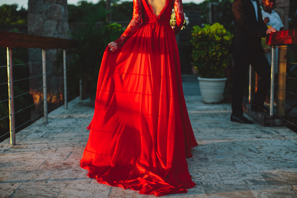 stylish and scenic destination wedding in St. Lucia, photo by C&I Studios | via junebugweddings.com stylish and scenic destination wedding in St. Lucia, photo by C&I Studios | via junebugweddings.com