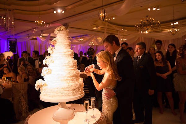 traditional romantic ballroom wedding at The Ritz Carlton, Washington D.C. with photos by Ira Lippke Studios | via junebugweddings.com traditional romantic ballroom wedding at The Ritz Carlton, Washington D.C. with photos by Ira Lippke Studios | via junebugweddings.com