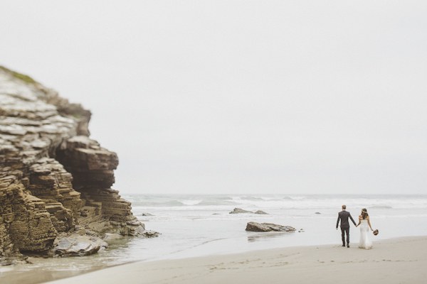 destination elopement on the Playa de las Catedrales in Spain, photo by Ed Peers | via junebugweddings.com destination elopement on the Playa de las Catedrales in Spain, photo by Ed Peers | via junebugweddings.com