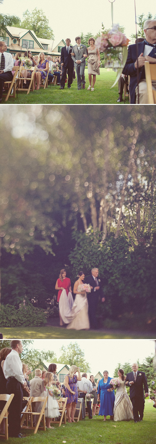 DIY outdoor Seattle wedding, private residence, Woodinville - wedding photos by Seattle-based One Love Photo | Junebug Weddings DIY outdoor Seattle wedding, private residence, Woodinville - wedding photos by Seattle-based One Love Photo | Junebug Weddings