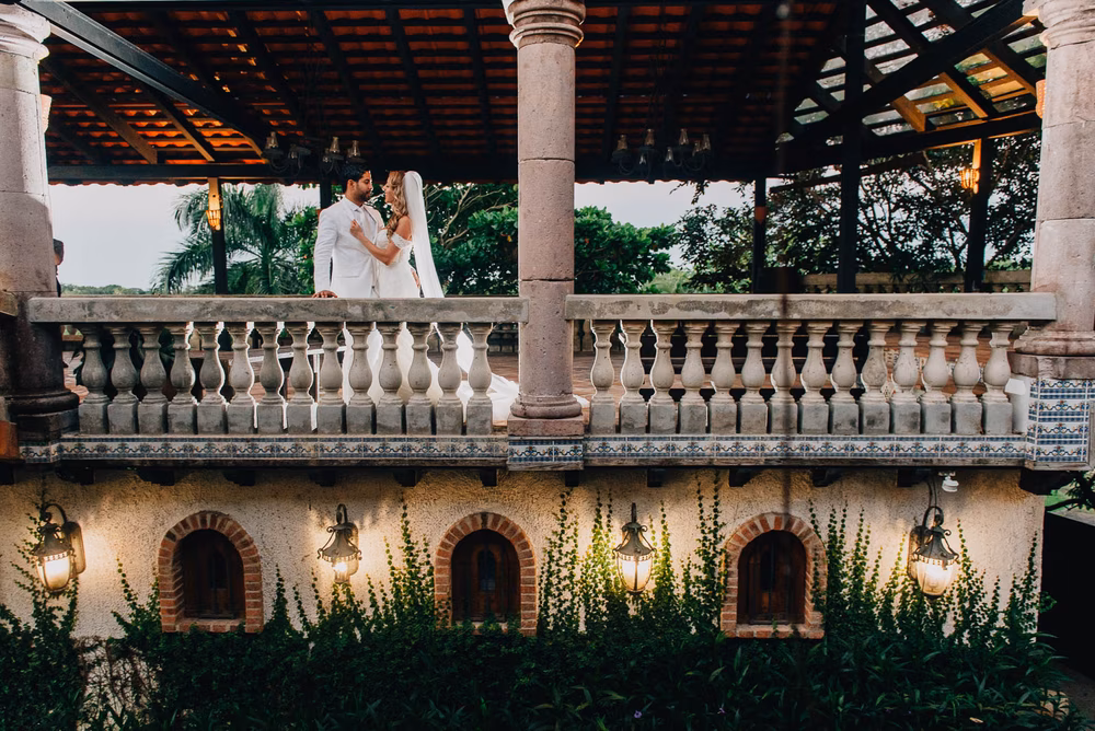 Romantic-Puerto-Rican-Wedding-Hacienda-Siesta-Alegre-Evan-Rich (32 of 47)