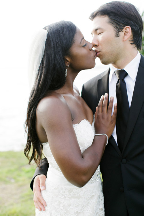 elegant Newport, Rhode Island wedding photographed by Mikhail Glabets Photography | via junebugweddings.com elegant Newport, Rhode Island wedding photographed by Mikhail Glabets Photography | via junebugweddings.com