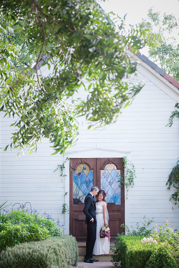 romantic and lush pink wedding, photo by matthew moore photography | via junebugweddings.com romantic and lush pink wedding, photo by matthew moore photography | via junebugweddings.com