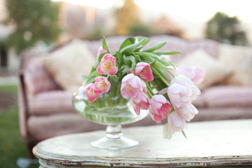 Alice in Wonderland wedding inspiration, Newhall Mansion, Touch of Gold Events, Wisteria Lane Floral Design Studio and Becca Rillo Photography | via junebugweddings.com Alice in Wonderland wedding inspiration, Newhall Mansion, Touch of Gold Events, Wisteria Lane Floral Design Studio and Becca Rillo Photography | via junebugweddings.com