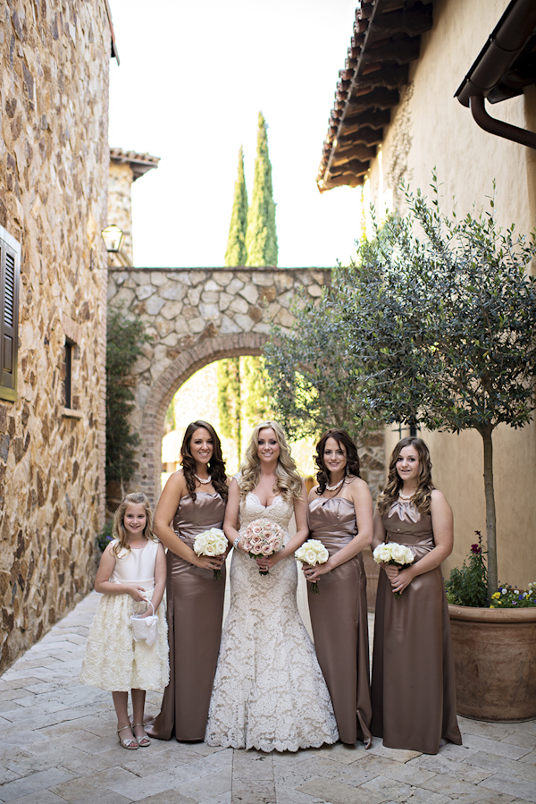 romantic Italian villa inspired wedding in Florida, photo by Kristen Weaver Photography | via junebugweddings.com romantic Italian villa inspired wedding in Florida, photo by Kristen Weaver Photography | via junebugweddings.com