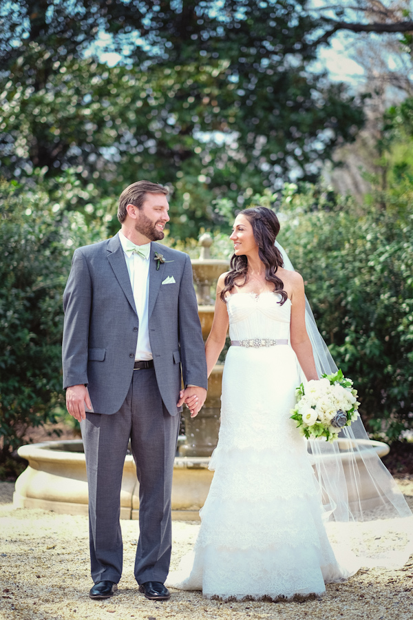 mint and cream wedding at The Estate in Atlanta, Georgia, photo by Scobey Photography | via junebugweddings.com mint and cream wedding at The Estate in Atlanta, Georgia, photo by Scobey Photography | via junebugweddings.com