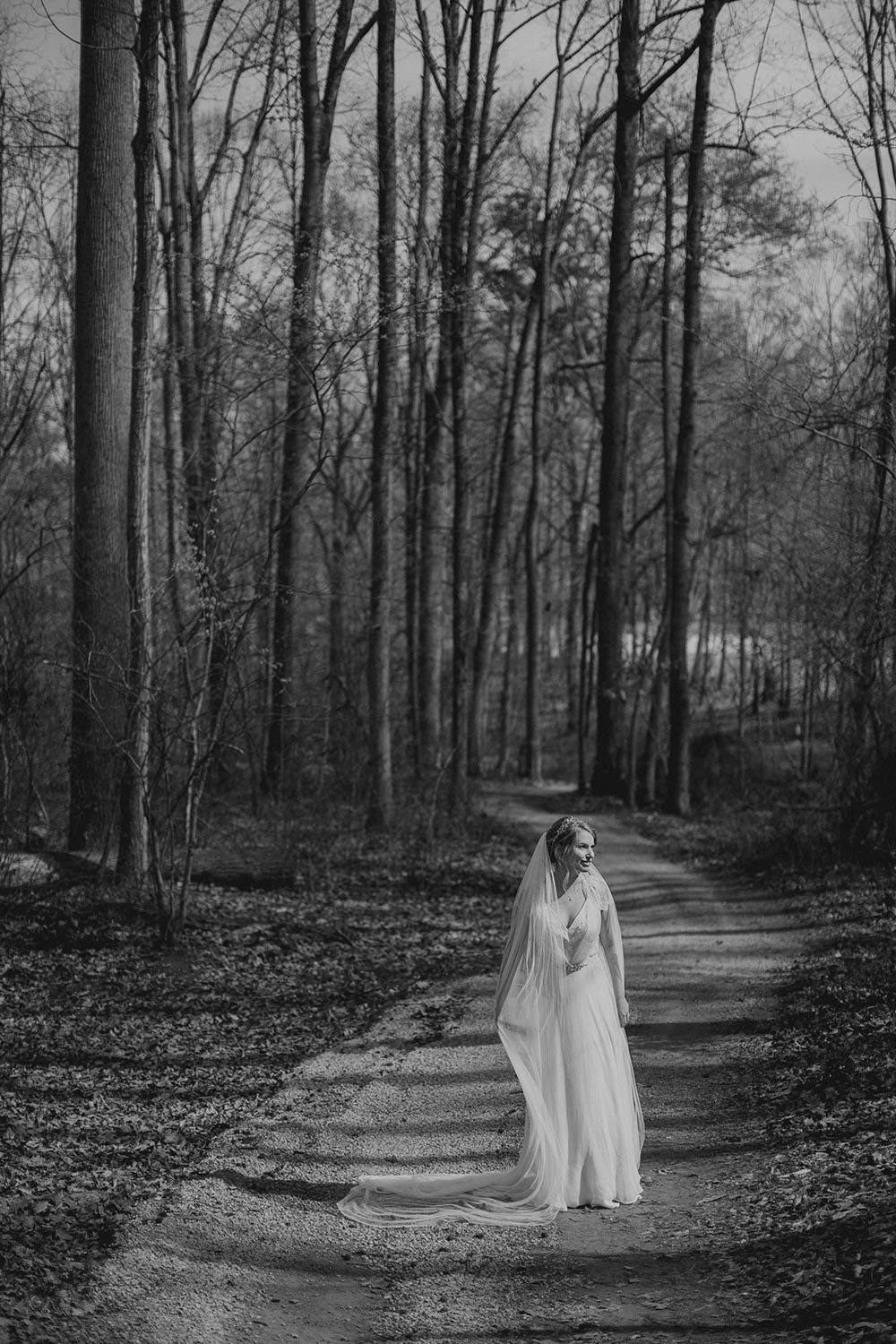 Dreamy-Georgia-Bridal-Session-Shaun-Menary-Photography (19 of 23)