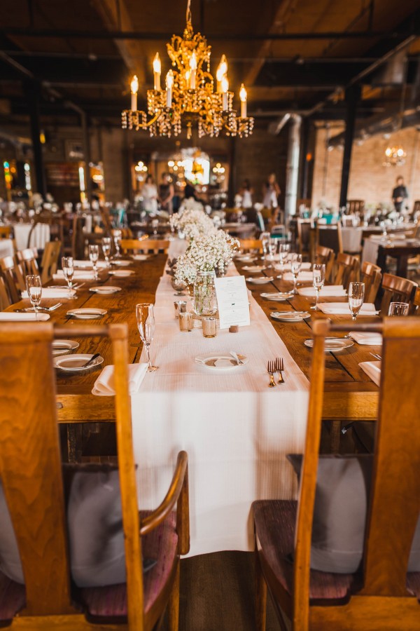 Vintage-Chicago-Wedding-at-Salvage-One-24-of-31-600x900