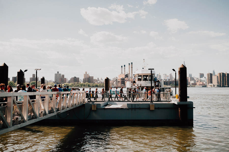 authentic-dumbo-wedding-with-natural-vibes-at-the-river-cafe-20