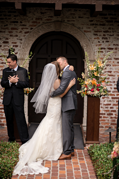 coral, gold, and grey wedding at Casa Feliz in Florida, photos by Kristen Weaver Photography | via junebugweddings.com coral, gold, and grey wedding at Casa Feliz in Florida, photos by Kristen Weaver Photography | via junebugweddings.com