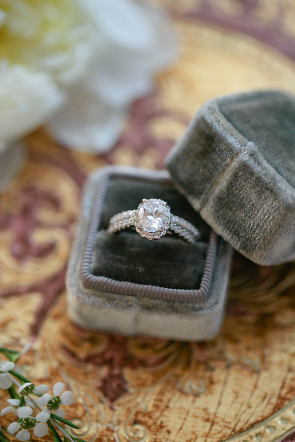 Ivy-Floral-Wedding-Inspiration-Hycroft-Manor-Laura-Sponaugle (16 of 22)