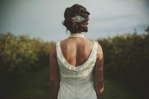 rustic and stylish wedding at Saskatoon Farm in Calgary, Alberta - Rowan Jane Photography | via junebugweddings.com rustic and stylish wedding at Saskatoon Farm in Calgary, Alberta - Rowan Jane Photography | via junebugweddings.com