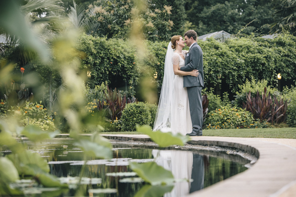 elegant garden wedding at Atlanta Botanical Garden in Atlanta, Georgia, photos by Atlanta wedding photographer Vue Photography | via junebugweddings.com elegant garden wedding at Atlanta Botanical Garden in Atlanta, Georgia, photos by Atlanta wedding photographer Vue Photography | via junebugweddings.com