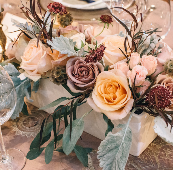 romantic blush and gold wedding inspiration shoot with photos by Vue Photography | via junebugweddings.com romantic blush and gold wedding inspiration shoot with photos by Vue Photography | via junebugweddings.com