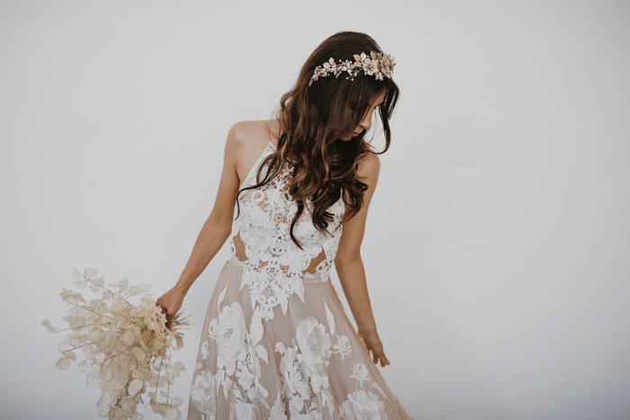 The Ultimate Guide To Wedding Dress Shopping | Junebug Weddings