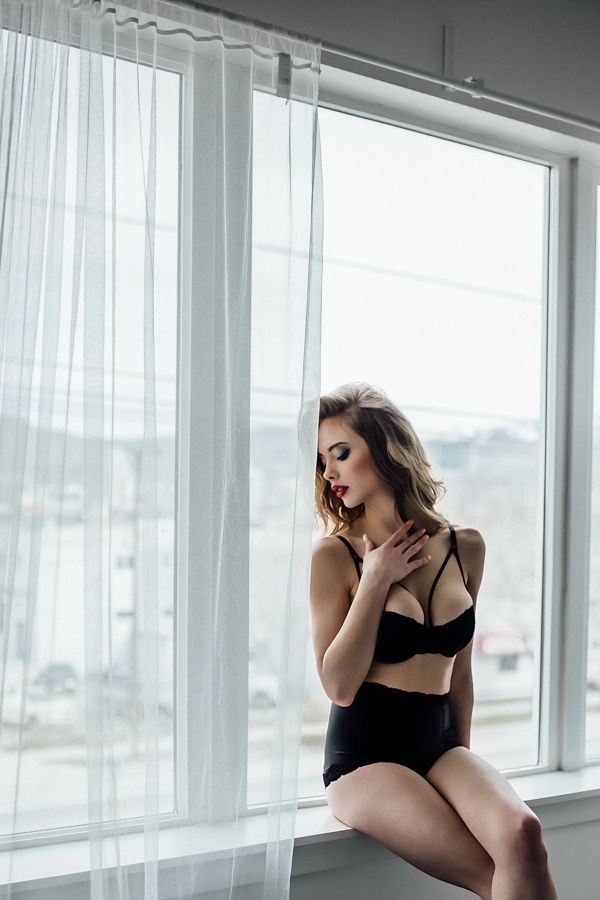 View More: http://shuttergramportraits.pass.us/junebugweddingblog