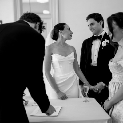 Alli Elizabeth Photo photo
