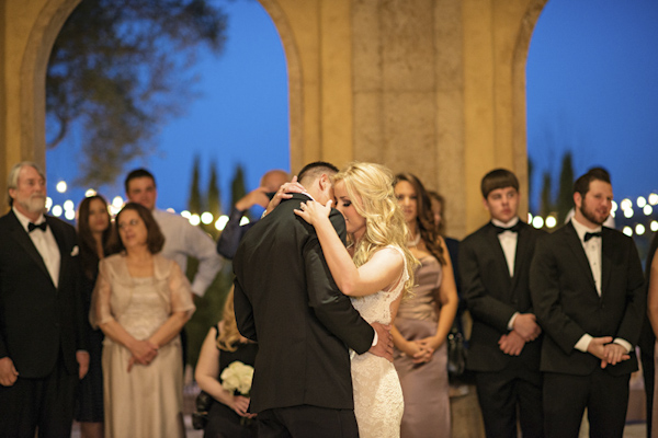 romantic Italian villa inspired wedding in Florida, photo by Kristen Weaver Photography | via junebugweddings.com romantic Italian villa inspired wedding in Florida, photo by Kristen Weaver Photography | via junebugweddings.com