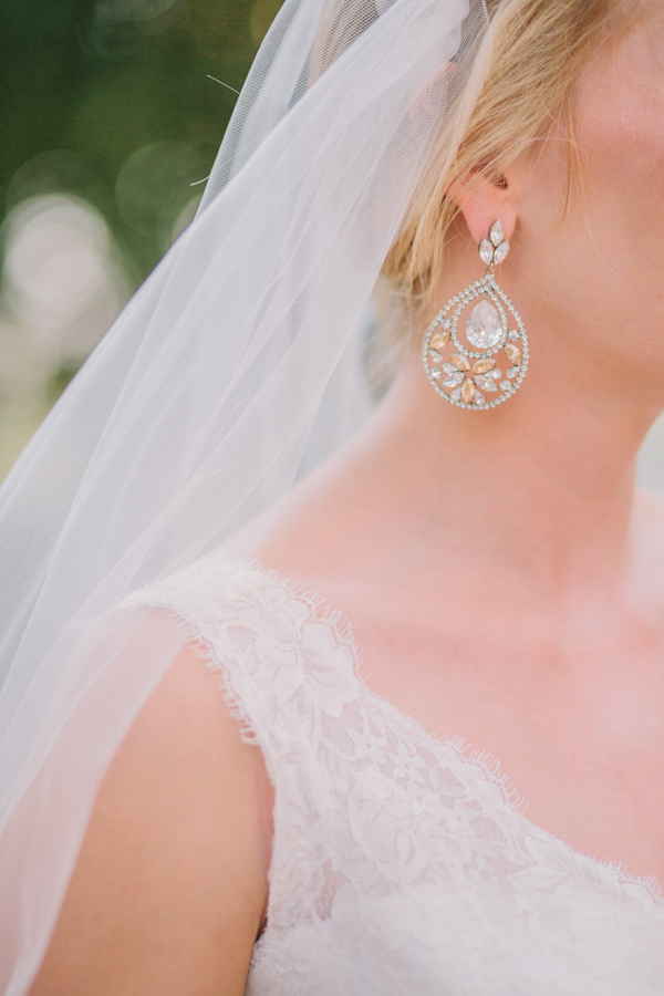 intimate destination wedding in Paris, photo by Ophelia and Romeo Photographers | via junebugweddings.com intimate destination wedding in Paris, photo by Ophelia and Romeo Photographers | via junebugweddings.com