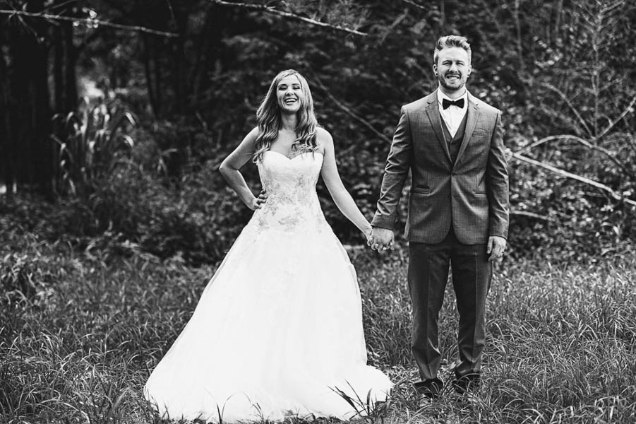 Brazilian-Engagement-Session-in-the-Forest-Tati-Pinho (3 of 19)