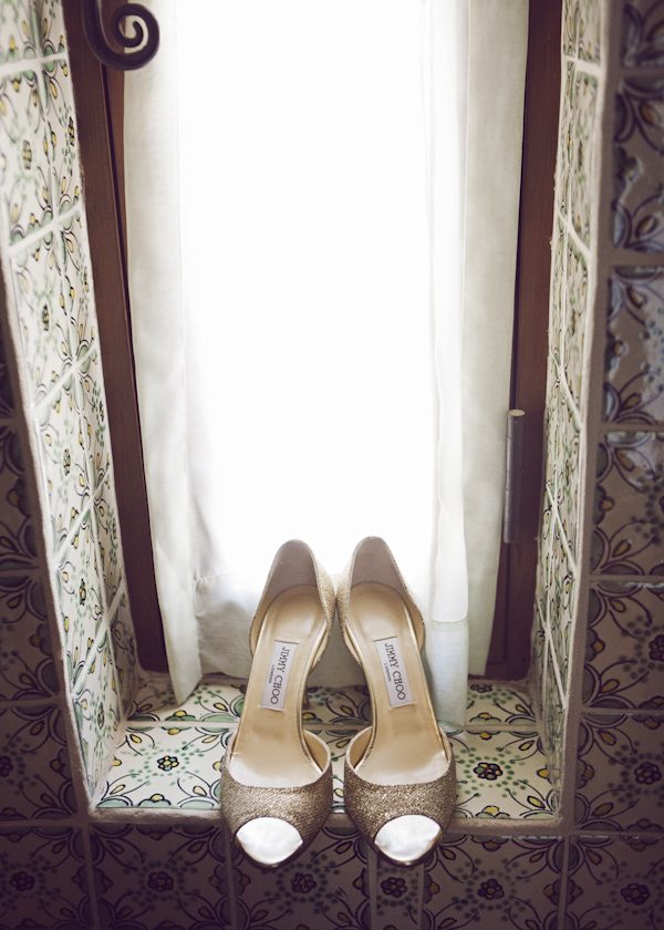 blush, ivory and pink wedding at Hummingbird Nest Ranch, California - Photo by Duke Photography | via junebugweddings.com blush, ivory and pink wedding at Hummingbird Nest Ranch, California - Photo by Duke Photography | via junebugweddings.com