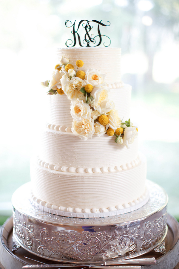 grey and yellow wedding in Napa Valley photos by K Stone Photography | via junebugweddings.com grey and yellow wedding in Napa Valley photos by K Stone Photography | via junebugweddings.com