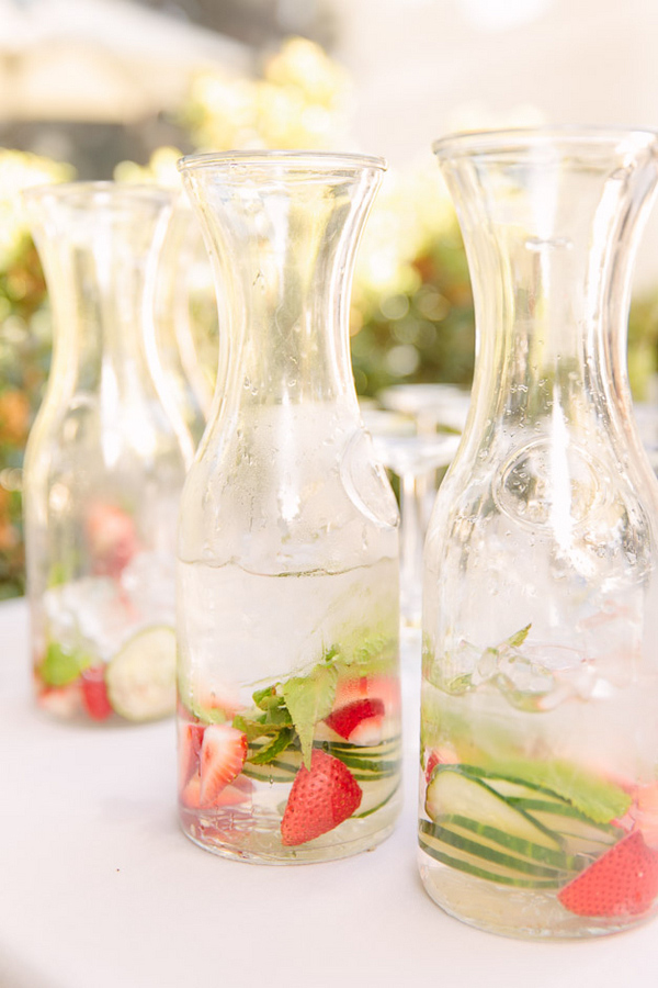 picturesque vineyard wedding in San Jose with photos by Jinda Photography | via junebugweddings.com picturesque vineyard wedding in San Jose with photos by Jinda Photography | via junebugweddings.com