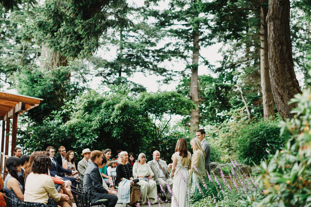 Early-Summer-Wedding-The-Willows-Inn-Michele-M-Waite (17 of 28)