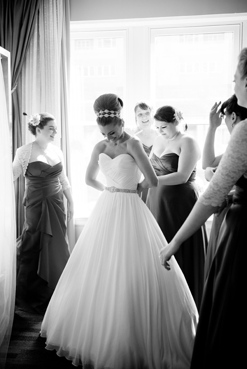 glamorous alexis hotel wedding, downtown seattle - photos by seattle wedding photographer Barbie Hull | JunebugWeddings.com glamorous alexis hotel wedding, downtown seattle - photos by seattle wedding photographer Barbie Hull | JunebugWeddings.com
