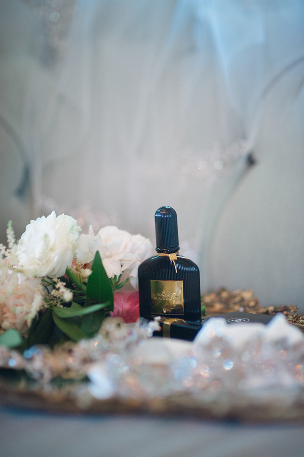 romantic and lush pink wedding, photo by matthew moore photography | via junebugweddings.com romantic and lush pink wedding, photo by matthew moore photography | via junebugweddings.com