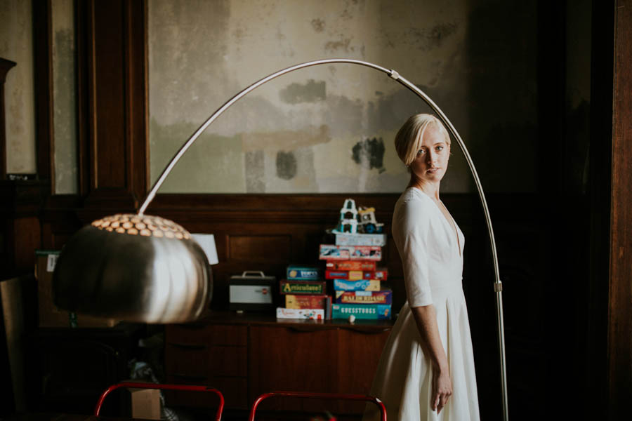 black-and-white-civil-ceremony-at-this-glasgow-registrars-office-9