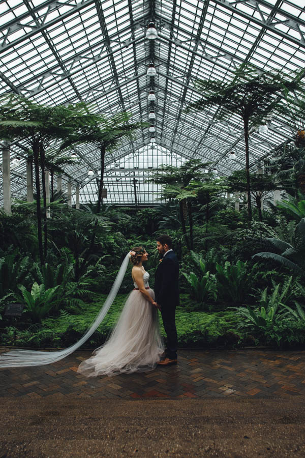 Industrial-Garden-Wedding-Inspiration-Garfield-Park-Conservatory-Erika-Mattingly-Photography-7