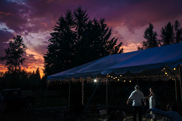 casual rustic wedding in Kent, Washington with photos by ANZA foto + film casual rustic wedding in Kent, Washington with photos by ANZA foto + film