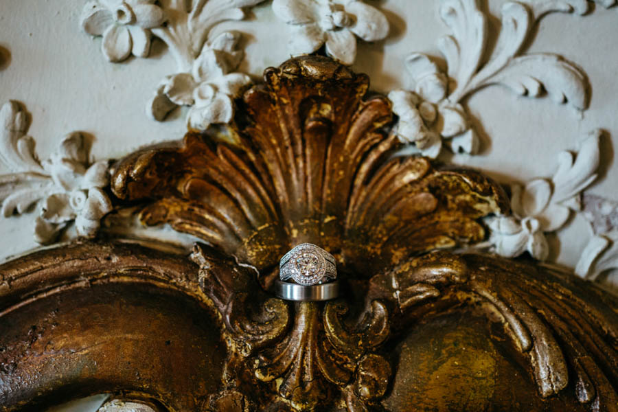 Sentimental-New-York-Wedding-at-Sleepy-Hollow-Country-Club-The-Markows-2