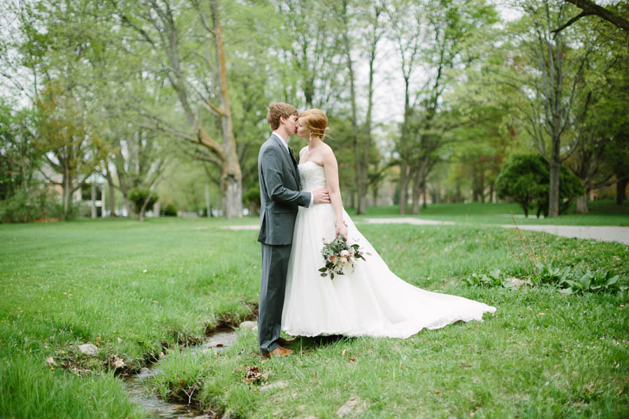 Understated-Michigan-Wedding-Historic-Barns-Park-Dan-Stewart-Photography (11 of 28)