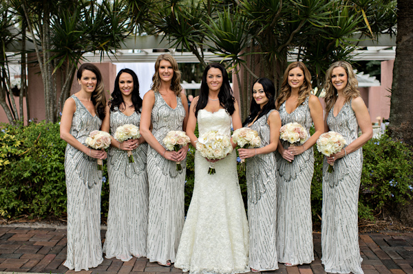 glamorous bridal party style, photo by Kristen Weaver Photography | via junebugweddings.com glamorous bridal party style, photo by Kristen Weaver Photography | via junebugweddings.com