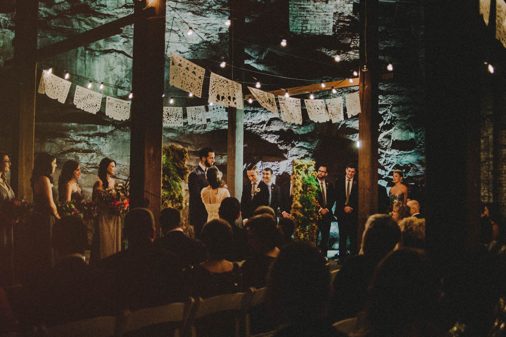 Vintage-Alternative-Wedding-Art-Factory-Carolina-Rivera (27 of 36)