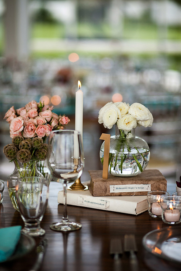 fun destination wedding at Casa China Blanca in Puerto Vallerta, Mexico - photo by Elizabeth Lloyd and Dave Getzschman | via junebugweddings.com fun destination wedding at Casa China Blanca in Puerto Vallerta, Mexico - photo by Elizabeth Lloyd and Dave Getzschman | via junebugweddings.com