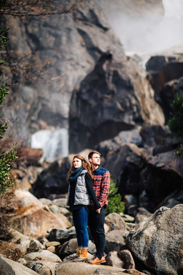 sweet-autumn-yosemite-engagement-photos-6