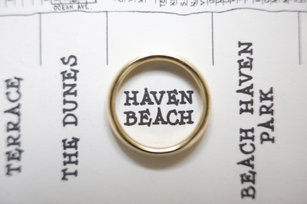 intimate New Jersey wedding at Haven Beach, photos by Sarah DiCicco Photography | via junebugweddings.com intimate New Jersey wedding at Haven Beach, photos by Sarah DiCicco Photography | via junebugweddings.com