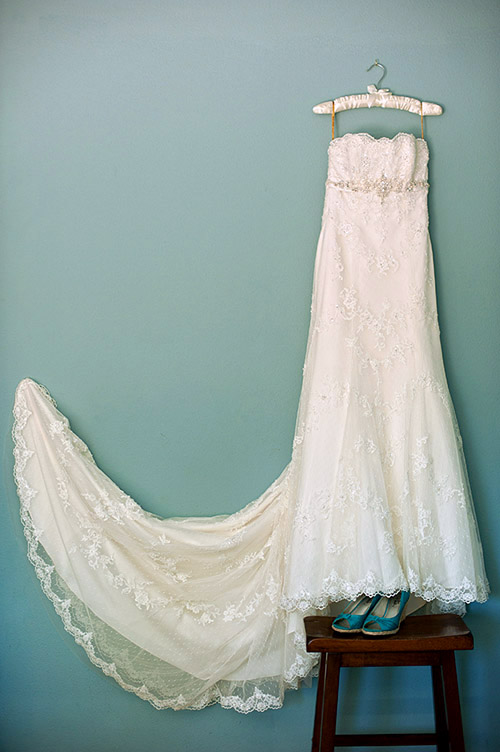 rustic, relaxed Lake Tahoe wedding from Felicia Events and Theilen Photography | via junebugweddings.com rustic, relaxed Lake Tahoe wedding from Felicia Events and Theilen Photography | via junebugweddings.com