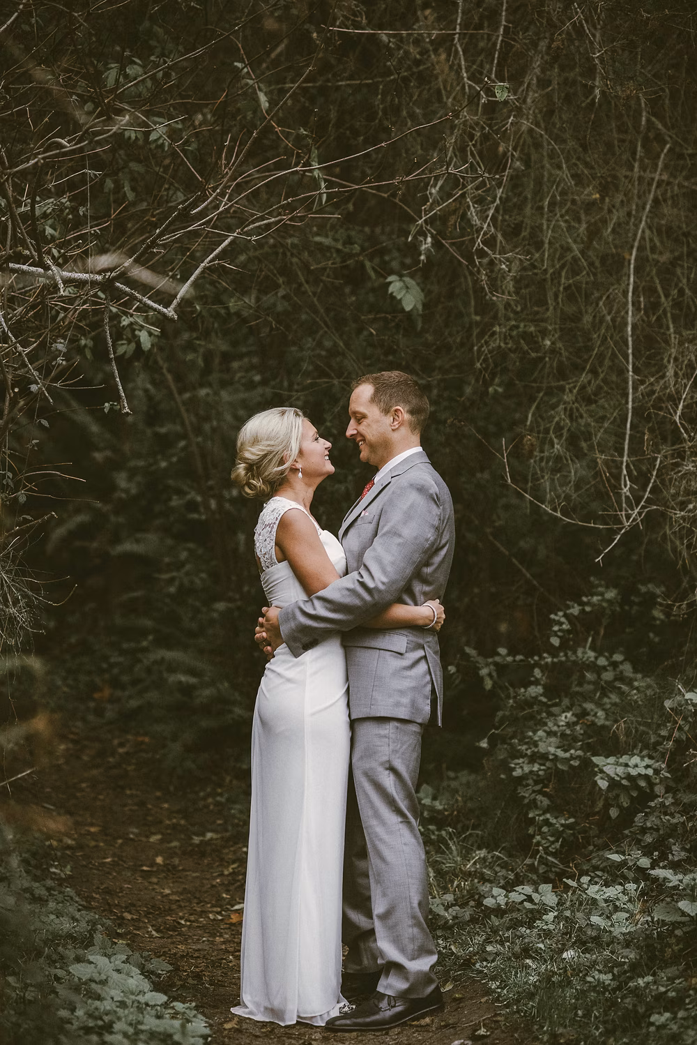 Waterfront-Wedding-at-South-Whidbey-State-Park (21 of 28)
