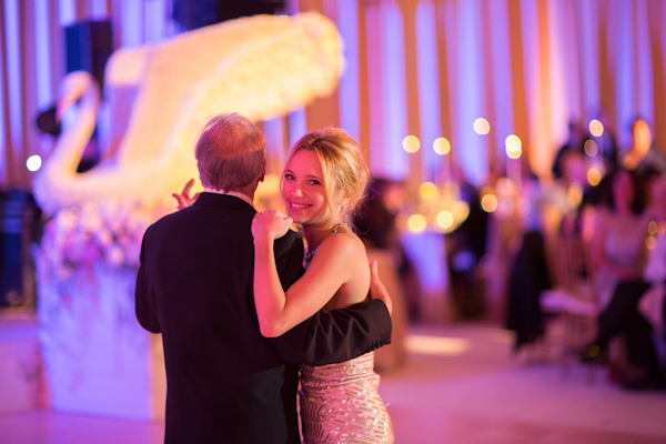 traditional romantic ballroom wedding at The Ritz Carlton, Washington D.C. with photos by Ira Lippke Studios | via junebugweddings.com traditional romantic ballroom wedding at The Ritz Carlton, Washington D.C. with photos by Ira Lippke Studios | via junebugweddings.com