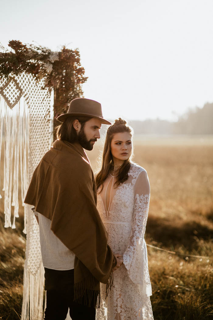 folksy-elopement-inspiration-in-munich-chris-and-ruth-photography-5