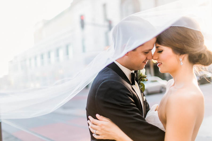Timelessly-Romantic-Kansas-City-Wedding-Catherine-Rhodes-Photography-25