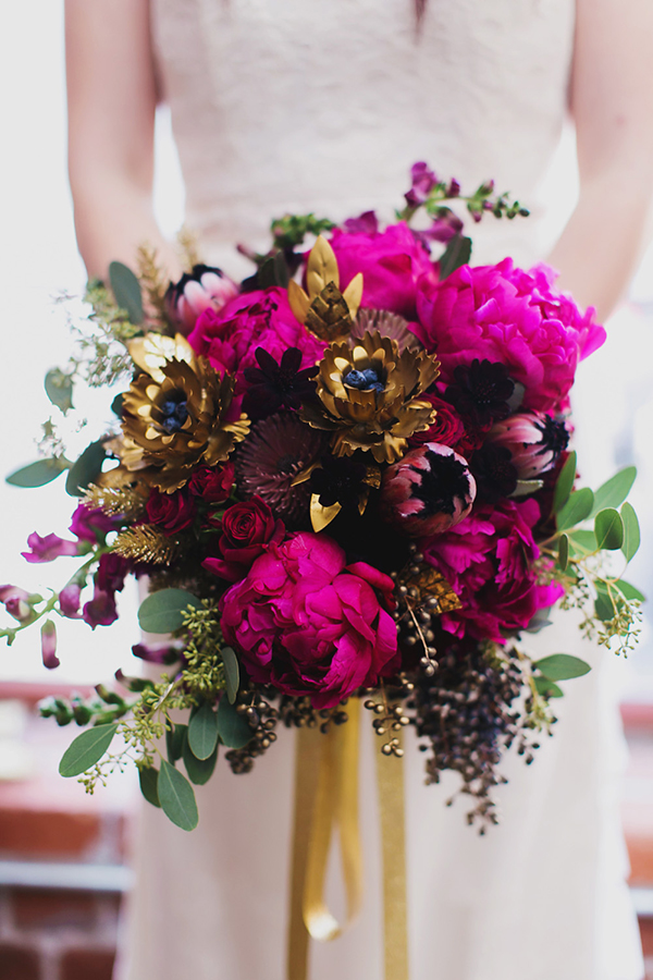 Urban Romance Inspiration Photo Shoot, Photo by Milou + Olin | via junebugweddings.com Urban Romance Inspiration Photo Shoot, Photo by Milou + Olin | via junebugweddings.com